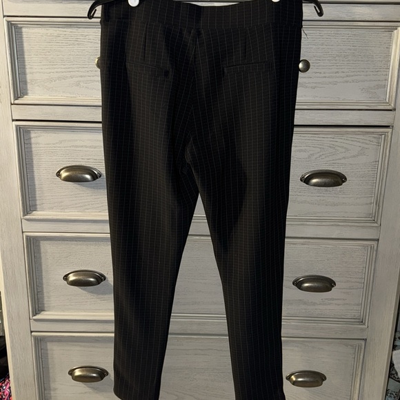 Hype Collection Pull On High Waisted Legging Style Dress Pants w/Front Pockets - Picture 4 of 7